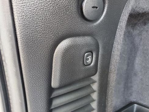 Used 2023 Dodge Durango GT image 31