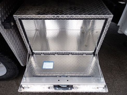 New 2026 Ford F550 4x4 SuperCab Super Duty w/ XL Chrome Package image 7