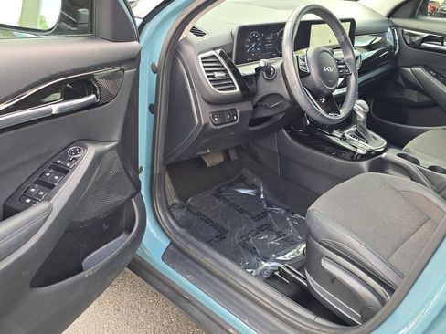 Certified 2024 Kia Seltos S image 9