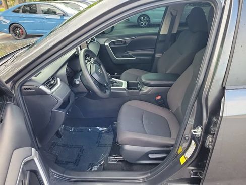 Used 2023 Toyota RAV4 LE FWD image 16