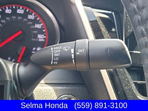 Used 2021 Toyota Camry XSE image 16