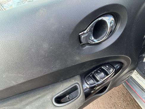 Used 2015 Nissan Juke NISMO image 11