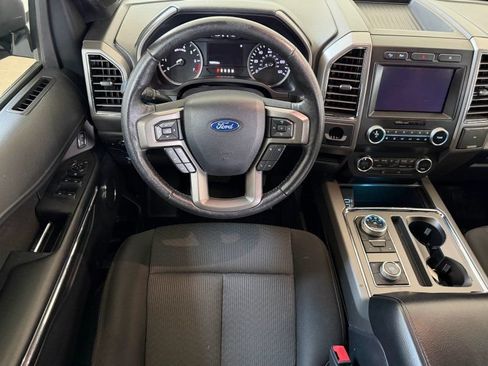 Used 2019 Ford Expedition XLT AWD/4WD image 22
