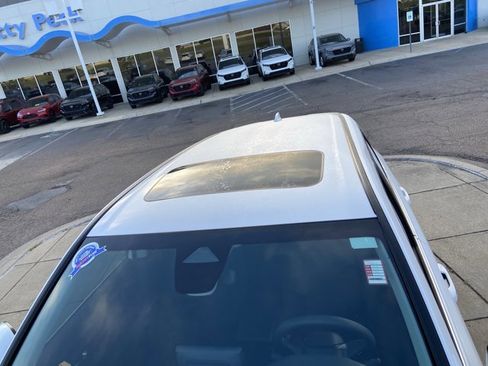 Used 2024 Honda CR-V EX image 27