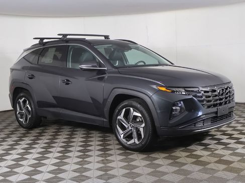 Used 2024 Hyundai Tucson Limited AWD/4WD image 2