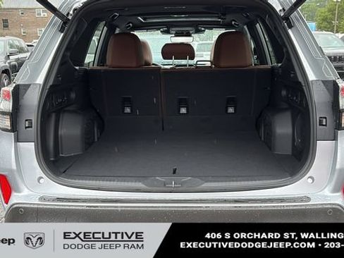 Used 2025 Subaru Forester Touring AWD/4WD image 28