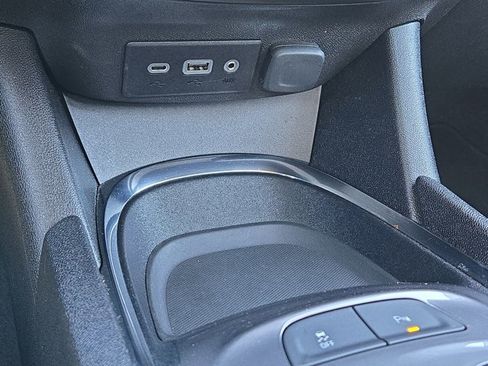 Used 2024 Chevrolet Malibu LT image 27