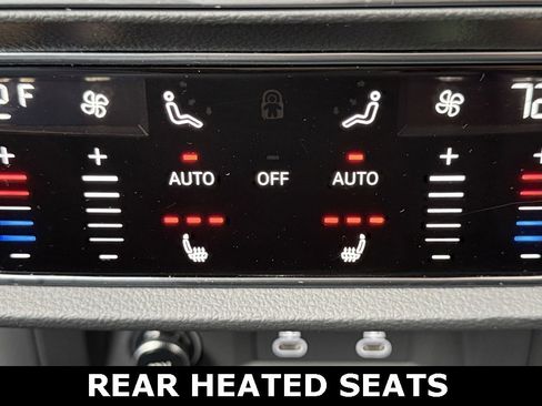 Used 2024 Audi RS Q8 image 11