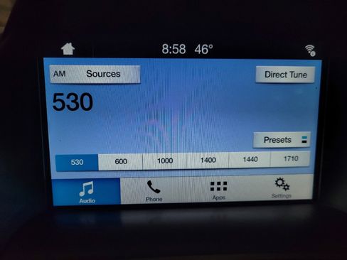 Used 2019 Ford Escape SE image 25