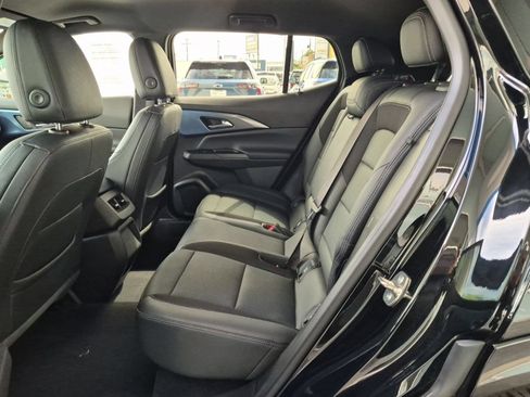 Used 2024 Chevrolet Equinox EV LT FWD image 24