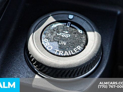 Used 2025 Ford Expedition Active AWD/4WD image 45