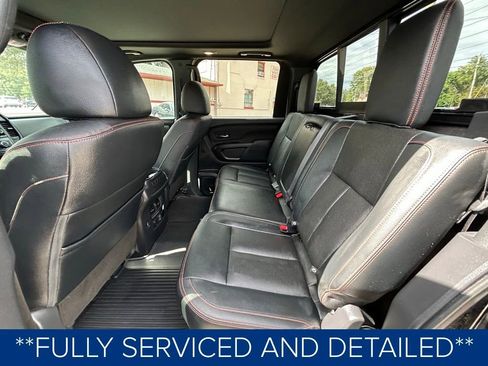 Used 2023 Nissan Titan PRO-4X w/ Pro-4x Convenience Package image 15