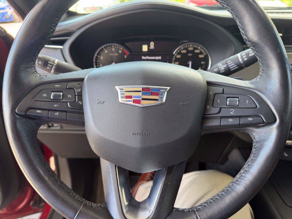 Used 2019 Cadillac XT4 Premium Luxury FWD image 17
