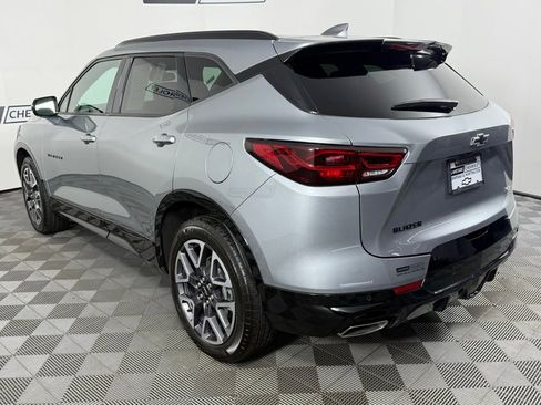 Used 2025 Chevrolet Blazer RS image 4