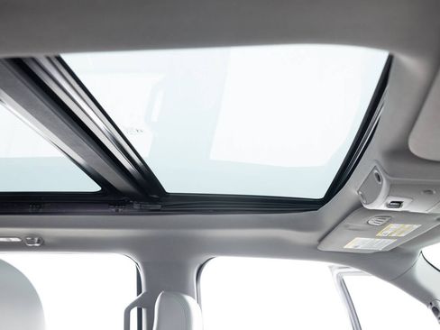 Used 2016 Ford F150 Lariat image 36