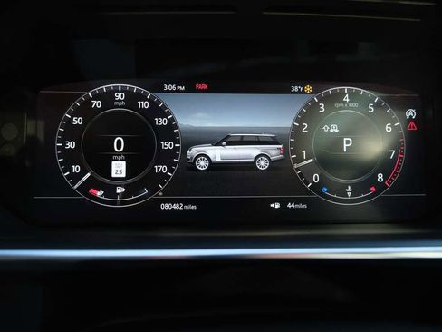 Used 2019 Land Rover Range Rover Autobiography image 52