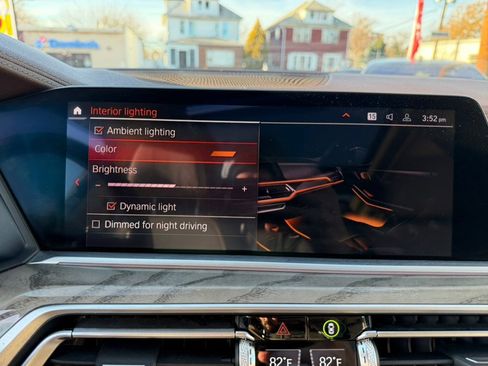 Used 2019 BMW X7 xDrive50i w/ Premium Package image 55