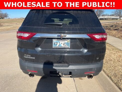 Used 2020 Chevrolet Traverse LT image 4