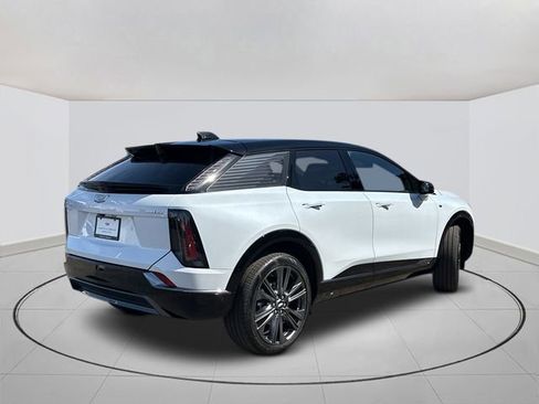 New 2026 Cadillac Optiq Sport 2 image 11