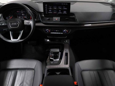 Used 2023 Audi Q5 2.0T Premium w/ Convenience Package AWD/4WD image 23