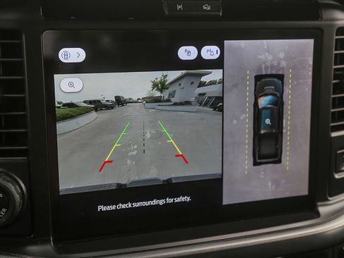 Used 2025 Ford F150 Raptor image 23