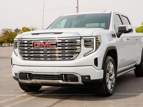 New 2026 GMC Sierra 1500 Denali image 2