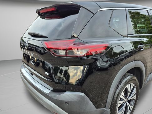 Certified 2021 Nissan Rogue SV FWD image 35