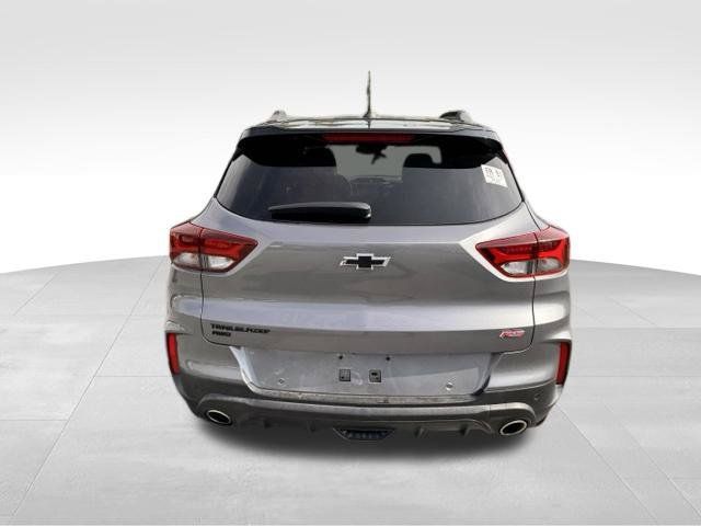 Used 2021 Chevrolet TrailBlazer RS w/ Sun and Liftgate Package AWD/4WD image 8