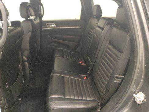 Used 2018 Jeep Grand Cherokee Limited RWD image 18