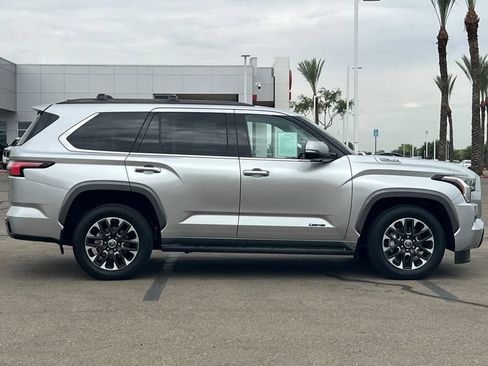 Certified 2023 Toyota Sequoia Limited AWD/4WD image 3