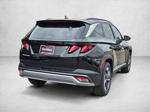 New 2026 Hyundai Tucson SEL FWD image 2