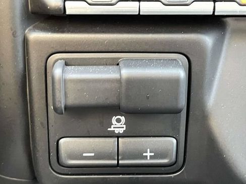 Used 2022 GMC Sierra 3500 Denali w/ Denali Ultimate Package AWD/4WD image 31