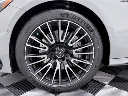 New 2026 Mercedes-Benz E 53 AMG e 4MATIC Sedan image 8