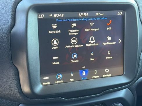 Used 2022 Jeep Renegade Latitude AWD/4WD image 15