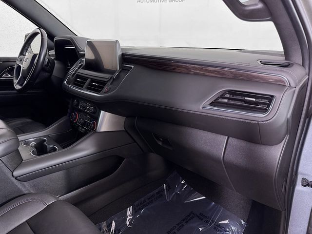 Used 2022 Chevrolet Tahoe Z71 w/ Luxury Package AWD/4WD image 31