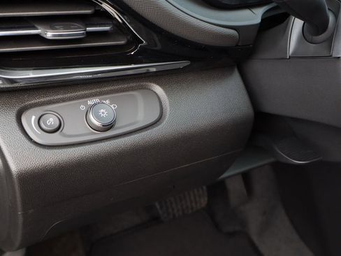 New 2026 Buick Envista Sport Touring image 7