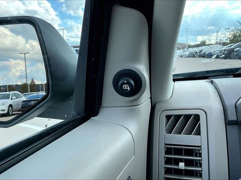 Used 2010 Ford Escape XLT image 30