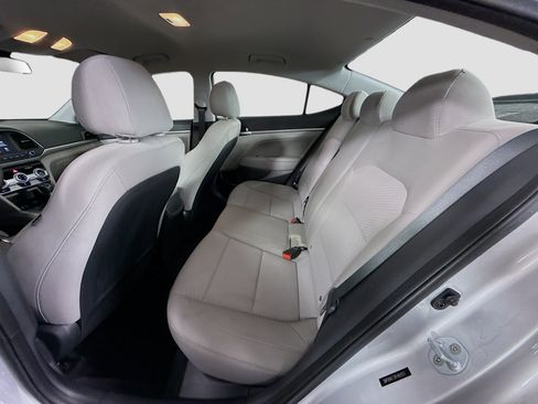 Used 2019 Hyundai Elantra SEL image 24