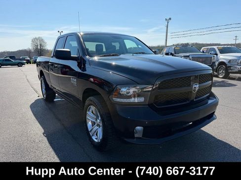 Used 2019 RAM 1500 Express AWD/4WD image 3