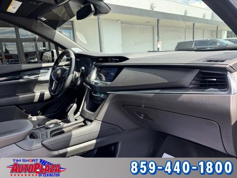 Used 2024 Cadillac XT5 Premium Luxury FWD image 46
