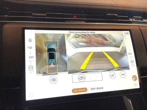 Used 2024 Land Rover Range Rover Sport SE image 29