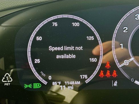 New 2026 Porsche Cayenne Coupe image 15