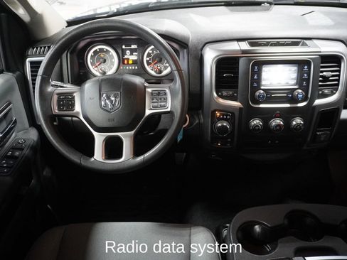 Used 2023 RAM 1500 Classic SLT image 8