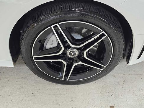 Used 2020 Mercedes-Benz C 300 4MATIC Sedan image 9