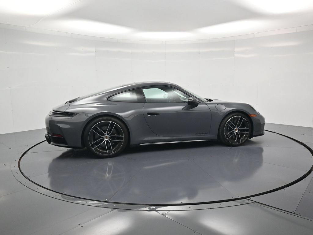 Used 2026 Porsche 911 Carrera GTS RWD image 46