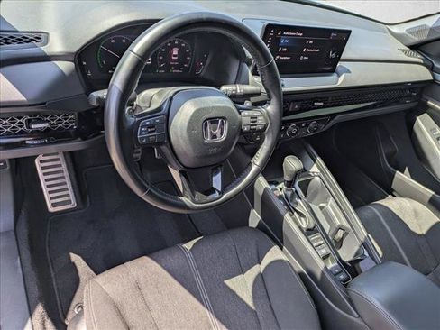 Used 2024 Honda Accord Sport image 10