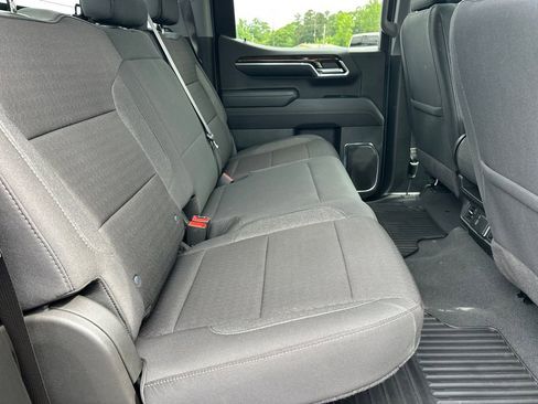 Used 2024 GMC Sierra 1500 SLE AWD/4WD image 16