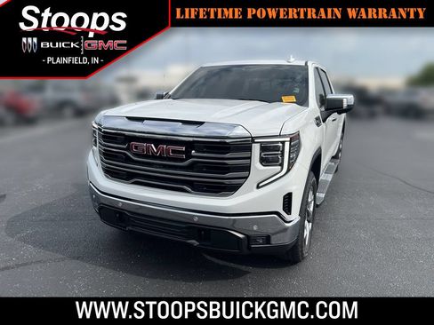 Used 2024 GMC Sierra 1500 SLT w/ SLT Premium Plus Package AWD/4WD image 1
