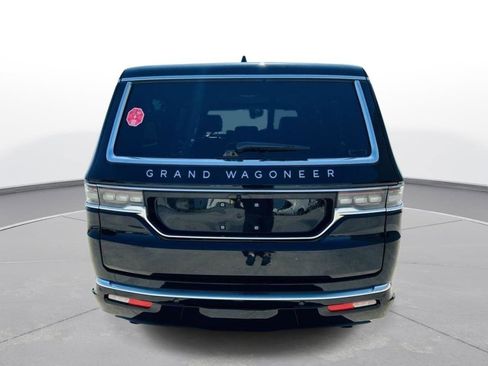 New 2024 Jeep Grand Wagoneer L 4WD w/ Convenience Group III image 46