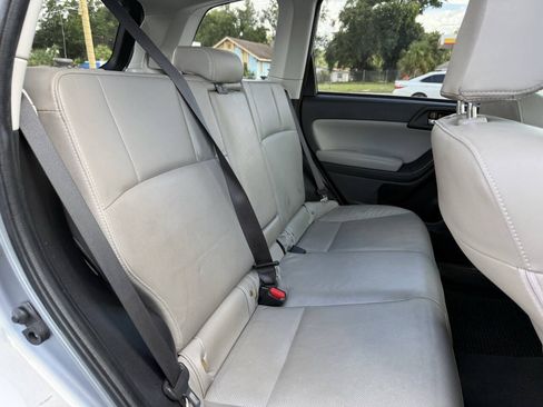 Used 2014 Subaru Forester 2.5i Limited AWD/4WD image 23